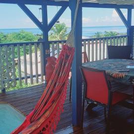 Le Colibri, belle vue mer, plage accés direct à 150m, piscinette privé, khách sạn ở Bouillante
