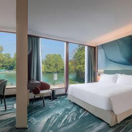 DoubleTree by Hilton Paris Bougival, hotel din Bougival