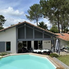 Chez Céline Sous les Pins, de 1 à 8 personnes, Piscine, Océan, Lac, Vélos