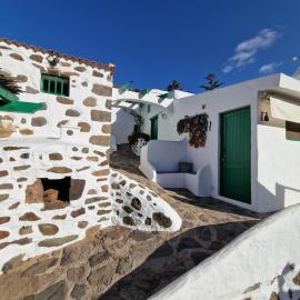 Small cozy house Susana