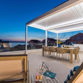 Mandre Sunset Luxury Suites, Hotel in Mandre