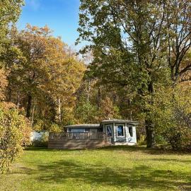 2 Bedroom Cozy Home In Huskvarna, hotel a Huskvarna