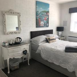 Southend Airport Bed & Breakfast, hotel in Rochford