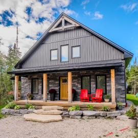Cozy Retreat w Hot Tub Bruce Peninsula