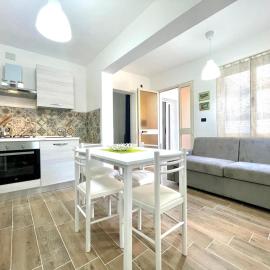 Teddy House Apartments, Hotel in Bari Sardo