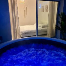 Cocon avec spa, отель в городе Мио