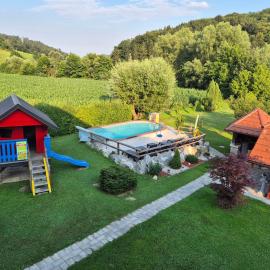 GREEN LAND Family Fun Sport Resort, hotel in Šmarje pri Jelšah