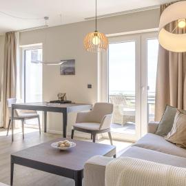 Kleine Strandoase - Ferienwohnung mit Südbalkon, Wellness & Boddenblick, hotel a Wustrow