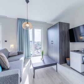Sommerbrise - 5 Sterne Ferienwohnung für die ganze Familie im Ostseebad Wustrow, hotel a Wustrow