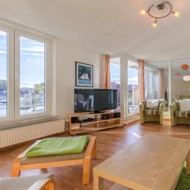 Ferienwohnung Hafenglück- Ideal für Familien mit Balkon und Yachthafenblick