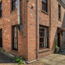 Grade II Listed Cottage in Central Taunton