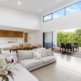 Greenview Luxe - Sleeps 7 - Deck & Firepit