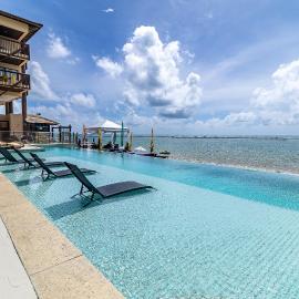 Barra Bali Beach, hotel in Barra de São Miguel