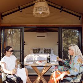 Riverbank Glamping, hotel v destinaci Boonarga