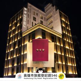 Q21 Hotel
