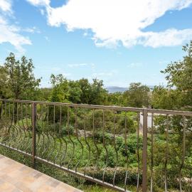 Beautiful Apartment In Vinjani Donji With Wifi, Hotel in Majići