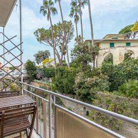 Stunning Apartment In Bogliasco With Kitchen
