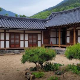 Healing hanok in Otgol village, готель у місті Тегу