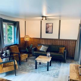Drentse Sleutels 6 persoons huisje met jacuzzi, hotell sihtkohas Erm