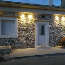 Apollon Traditional House