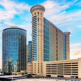 아부다비에 위치한 호텔 Grand Millennium Al Wahda Hotel and Executive Apartments Abu Dhabi