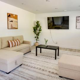 Pet-Friendly Norfolk Retreat ~ 7 Mi to Beach!、バージニアビーチのホテル