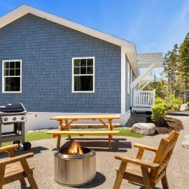 Apple Blossom Cottage - Cozy Romantic Escape, hotel v destinácii Bernard