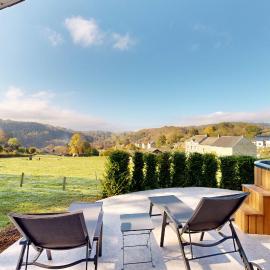 Heated pool & wood-fired hot tub valley view Ardennes