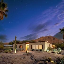 Sonoran Desert Getaway with Cowboy Tub