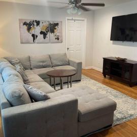 East Atlanta Getaway - 8-miles to Downtown - Sleeps 6, khách sạn ở Atlanta