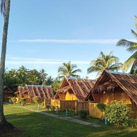 koh mook oyoy reggaebar bungalow, hotel in Ko Mook