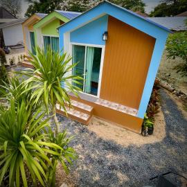 Ozone Beach House، فندق في كو لانتا