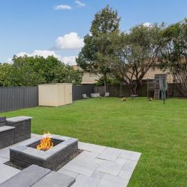 Acacia Ridge Cottage - Firepit, Kids Cubby, Games