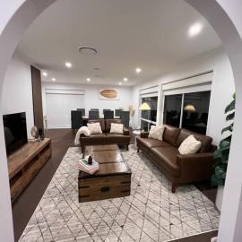 3 Bedroom House in Cooma, hotel di Cooma