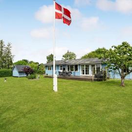 3 Bedroom Amazing Home In Svendborg، فندق في سفينبورغ