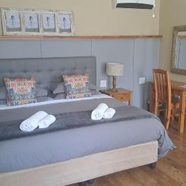 African Dawn B&B, hotel v destinaci Calvinia