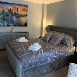 The Hideaway, hotel di Hockering