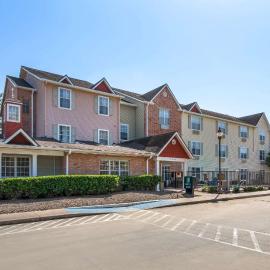MainStay Suites Houston NASA-Clear Lake، فندق في ويبستر