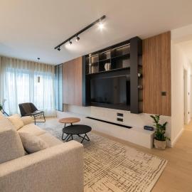 Optima Deluxe - Spacious 2BR - Private Garage