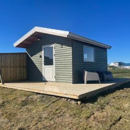 Smabot - riverside cottage, hotel in Egilsstaðir