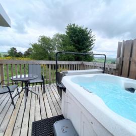 Kaoglen Lodge - Fawn Pod - Hot Tub - Dogs - Pitlochry - Luxury, hotel u gradu Blairgowrie