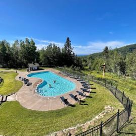 Lutsen Mtn Ski-In/Ski-Out Studio | Lake & Mtn View
