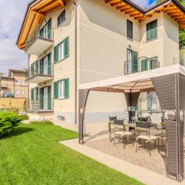 Apartment Il Melo-1 by Interhome, hotel u gradu Garzeno