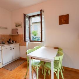 Appartement "le galibert" à sainte enimie, hotel in Sainte-Énimie