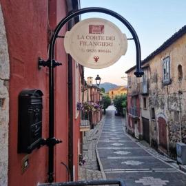 la corte dei filangieri rooms