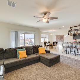 Families w/ Pets Welcome! San Tan Valley Retreat, hotel a Magma