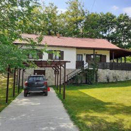 Casuta de pe deal, hotell sihtkohas Băiculeşti