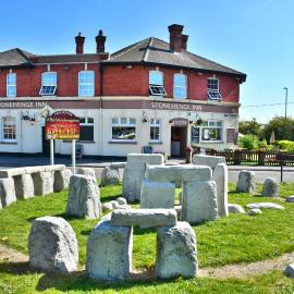 Stonehenge Inn, готель у місті Durrington