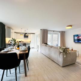 NEW Edwin Bing Mews -Luxury City Centre Home - FREE Parking, hotel a Canterbury