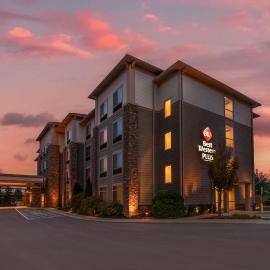 Best Western PLUS University Park Inn & Suites, готель у місті Стейт-Колледж